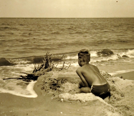 1956 Niels op zijn Fort